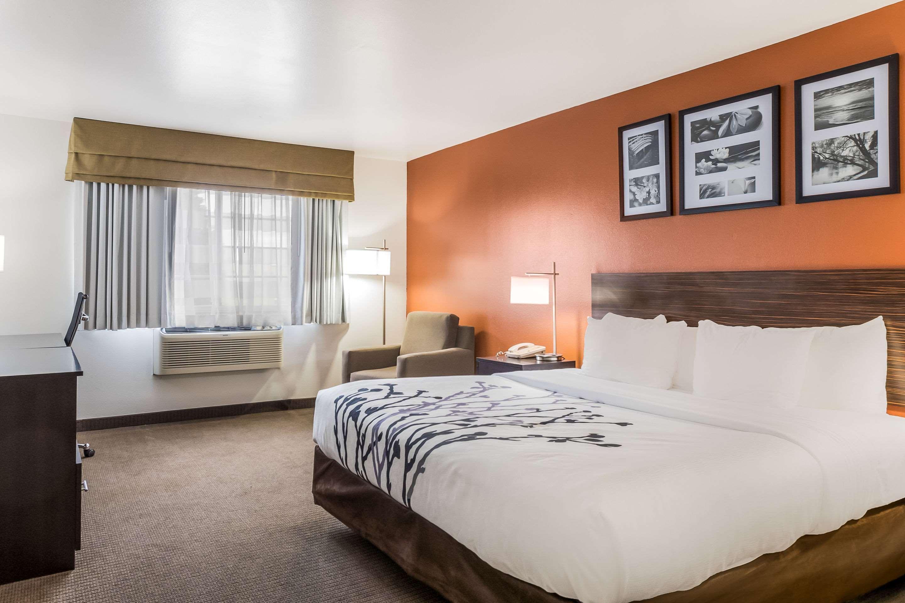Hotel Sleep 3*